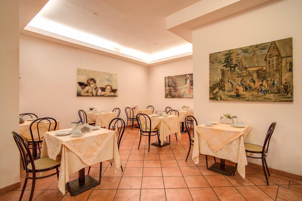 Hotel Corona Rome Exterior photo